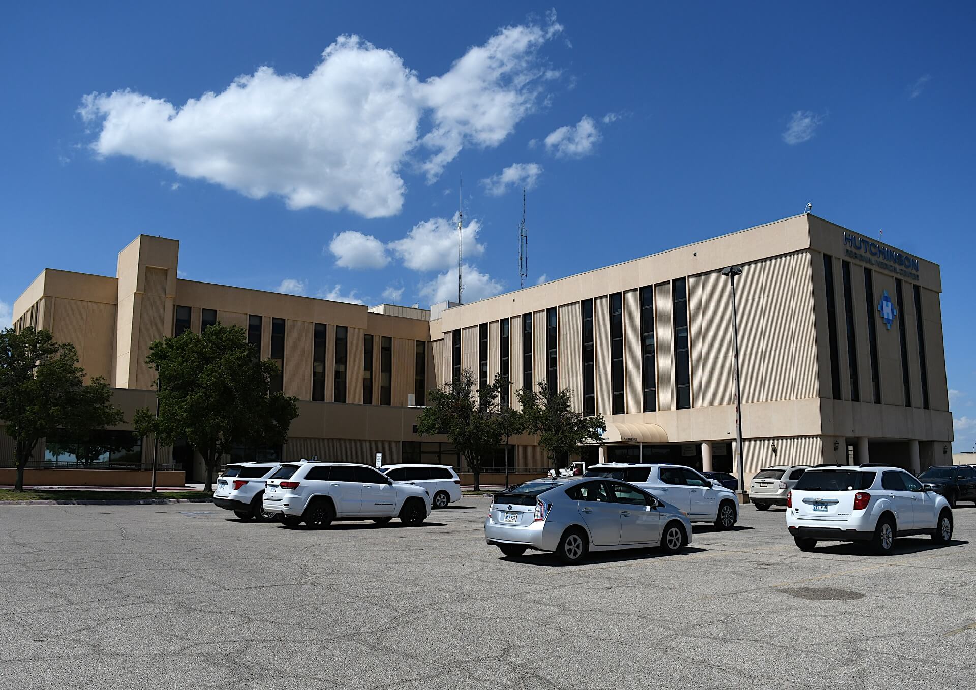 Hospital readies for federal KanCare cuts - The Hutchinson Tribune
