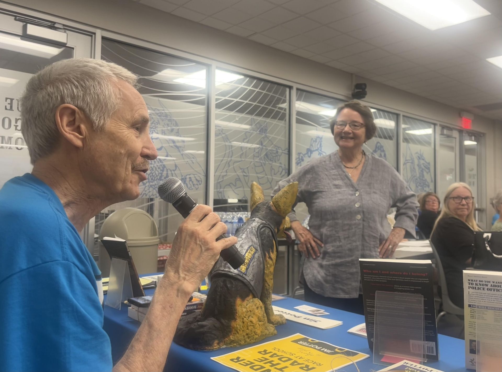 Kansas Authors Club holds workshop writing family stories