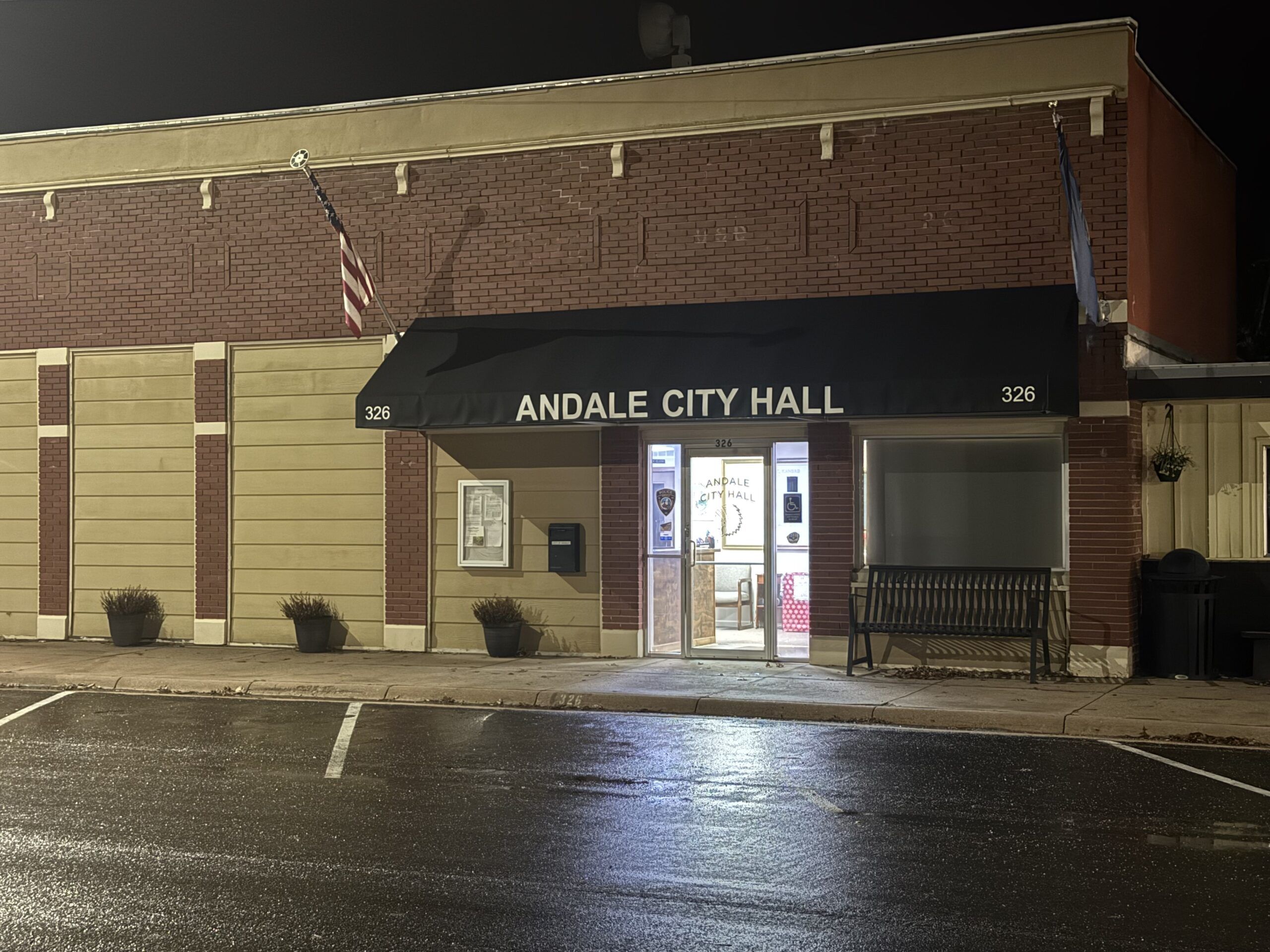 Andale City Council extends trash collection contract – The Hutchinson ...