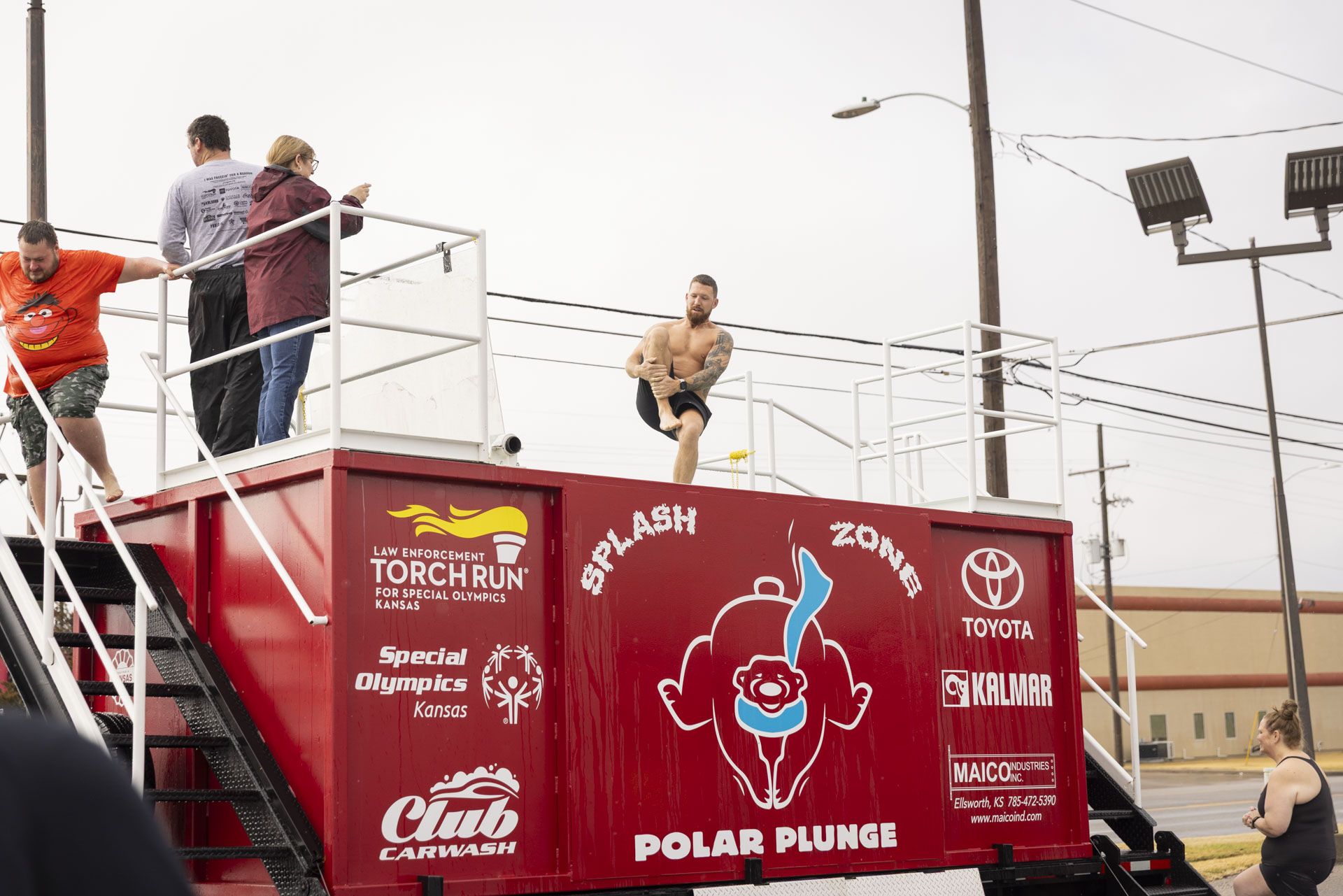 GALLERY: Polar Plunge raises $8,000 for Special Olympics Kansas